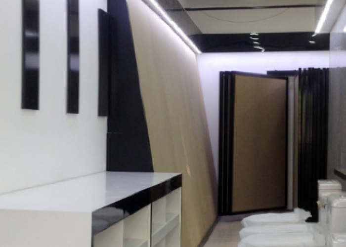Thiết kế thi công showroom thiết bị vệ sinh Chị Linh - Q.8