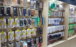 Thiết kế cửa hàng phụ kiện điện thoại cần những gì