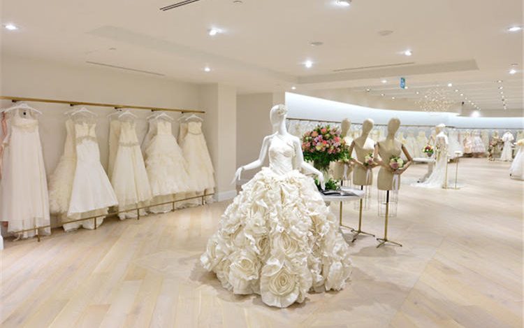 Mẫu thiết kế showroom váy cưới lung linh choáng ngợp