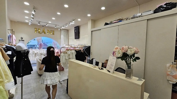 Hiện trạng trước khi thiết kế tiệm vàng Alana