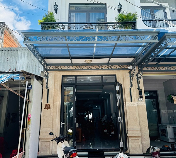 Hiện trạng trước khi thiết kế của tiệm vàng bạc Phúc Hân, Hậu Giang