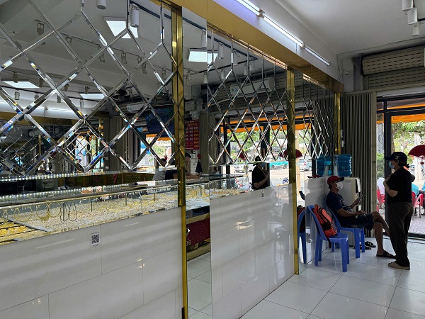 Hiện trạng trước khi thiết kế tiệm vàng Kim Nhật Linh, Long An