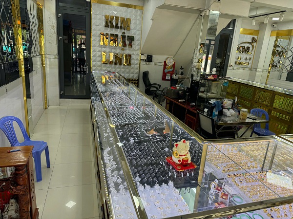 Hiện trạng trước khi thiết kế tiệm vàng Kim Nhật Linh, Long An
