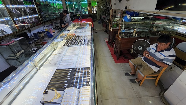Hiện trạng trước khi thiết kế tiệm vàng Ngọc Hạnh 