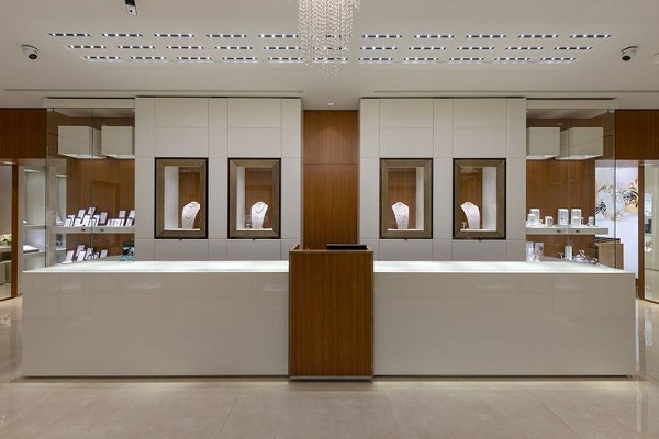 Các tiêu chí chọn chất liệu nội thất cho showroom ngọc trai về màu sắc